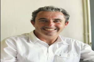 صورة المؤلف كيفن هوجان